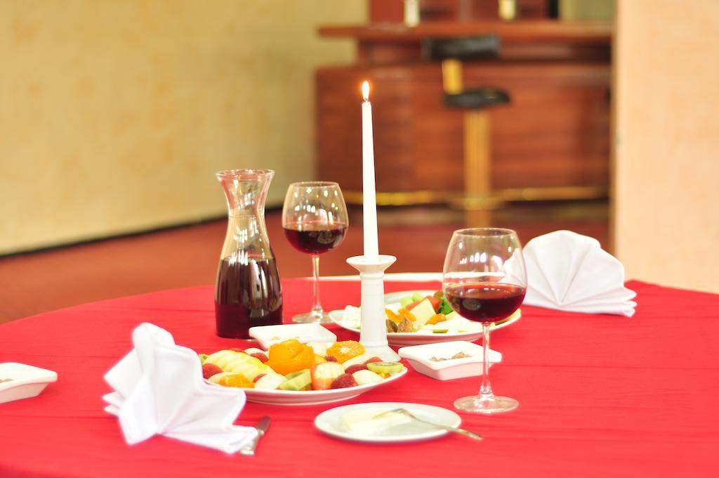 Esenboga Airport Hotel Ankara Værelse billede